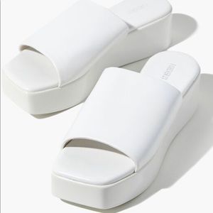 Y2K platform white sandals